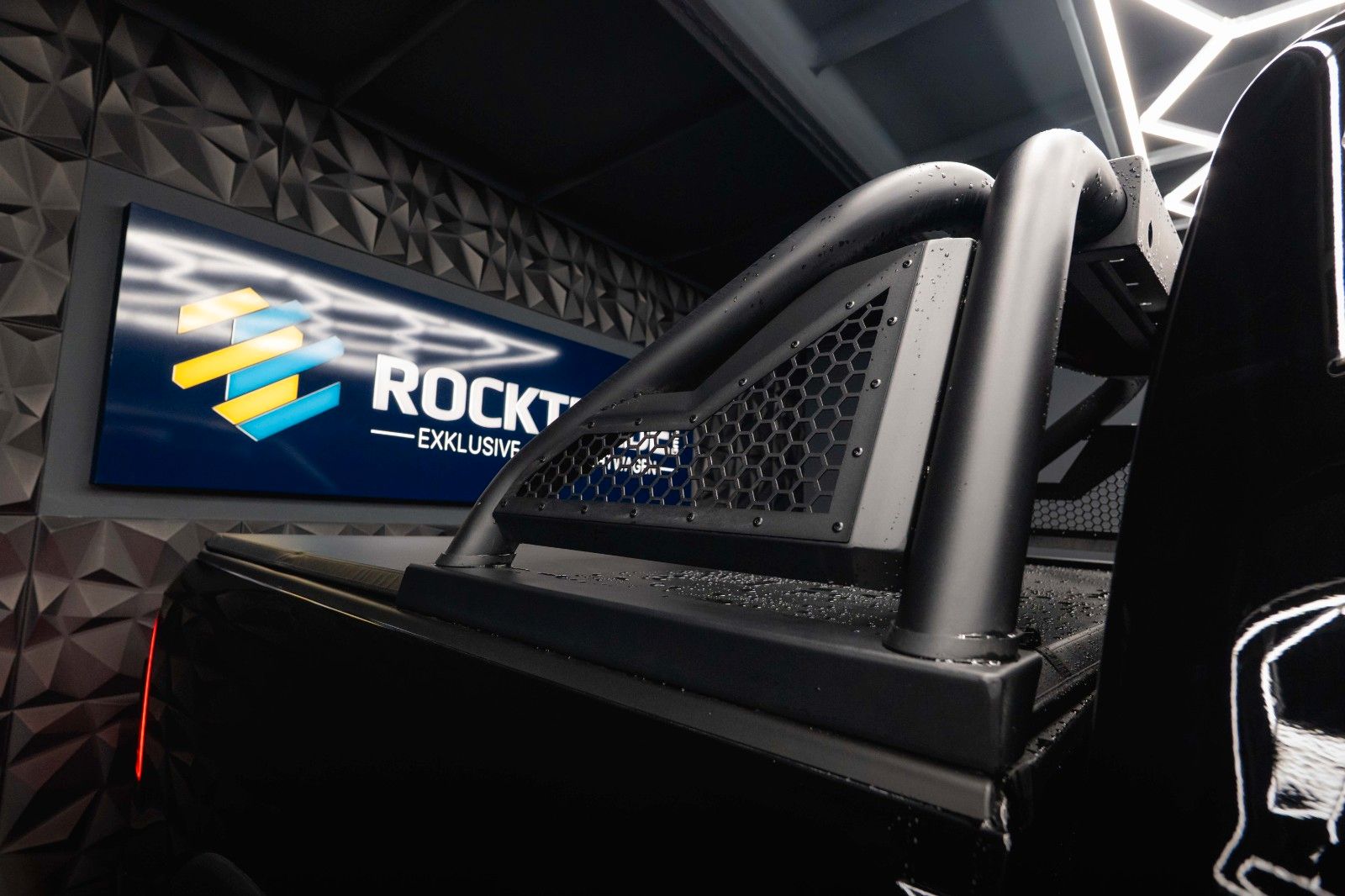 Fahrzeugabbildung Dodge RAM 5.7 V8 HEMI 4x4 Built to Serve AXLE LOCK 19%