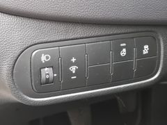 Fahrzeugabbildung Kia Carens 1.7 CRDi Dream Team Navi 7 Sitzer