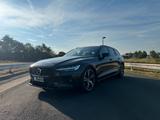 Volvo V60 T4 R-Design - Volvo V60 in Duisburg