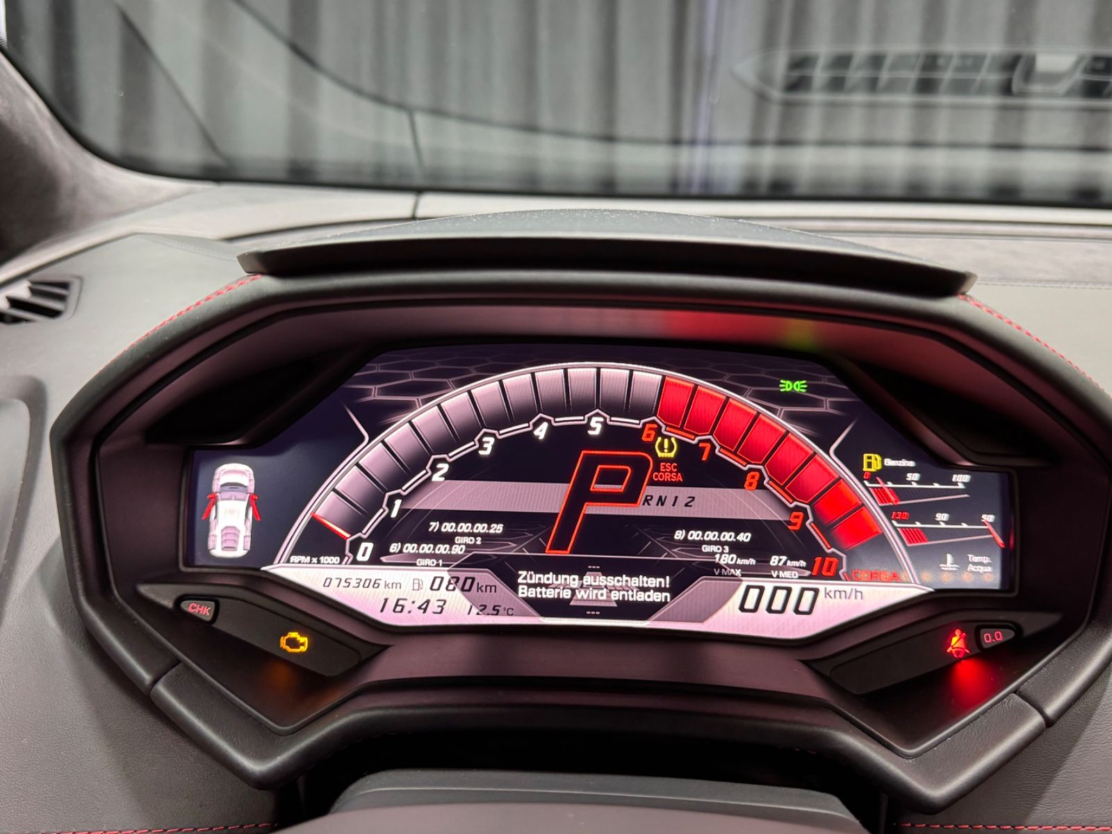 Fahrzeugabbildung Lamborghini Huracan EVO LP640|LIFT|SENSONUM|KAMERA|AD PERSON
