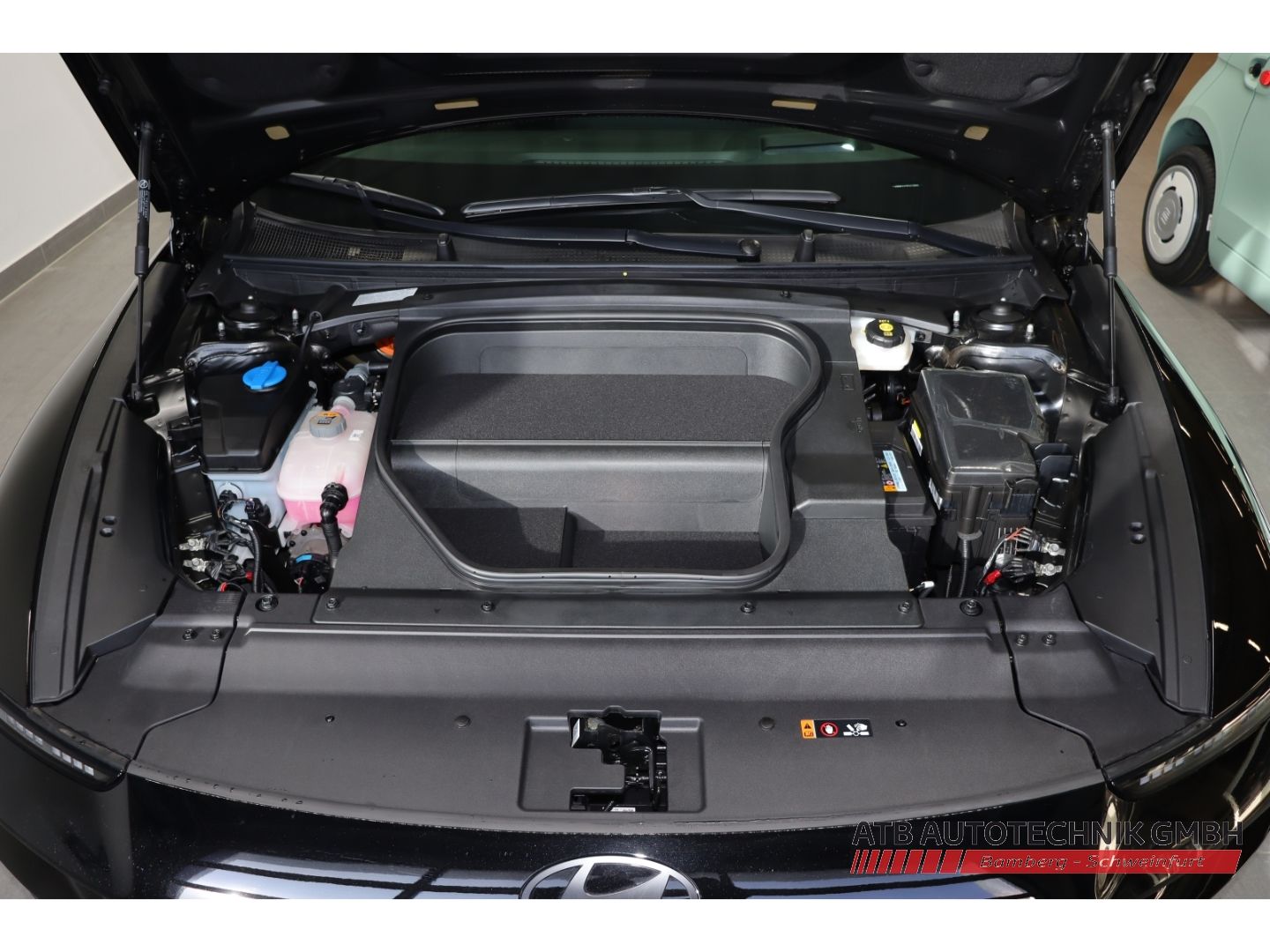 Fahrzeugabbildung Hyundai IONIQ 6 N Line X 4WD 84 kWh 325PS HUD Navi Memor