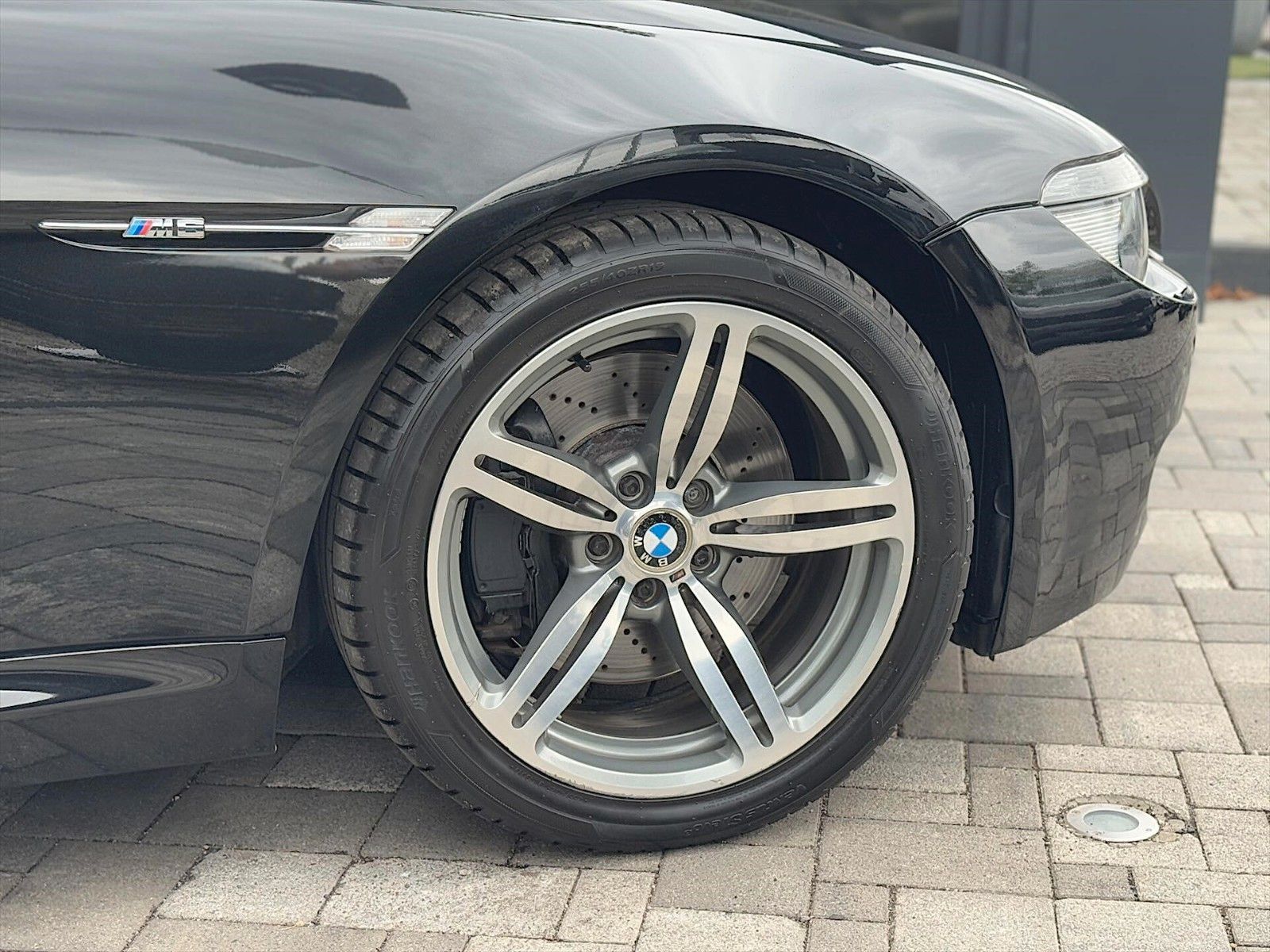 Fahrzeugabbildung BMW M6 Cabrio 5.0 V10 SMG Carbon *Head Up*Bi-Xenon*