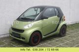 Smart ForTwo coupé 1.0 45kW mhd pure Halbautomatik - Smart ForTwo: Grün