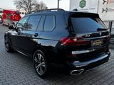 BMW X7 xDrive 40 d M Sport Alcantara Gestik Laser - BMW X7 mit Anhängerkupplung
