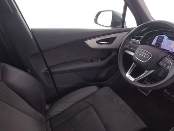 Audi Q7 - 11