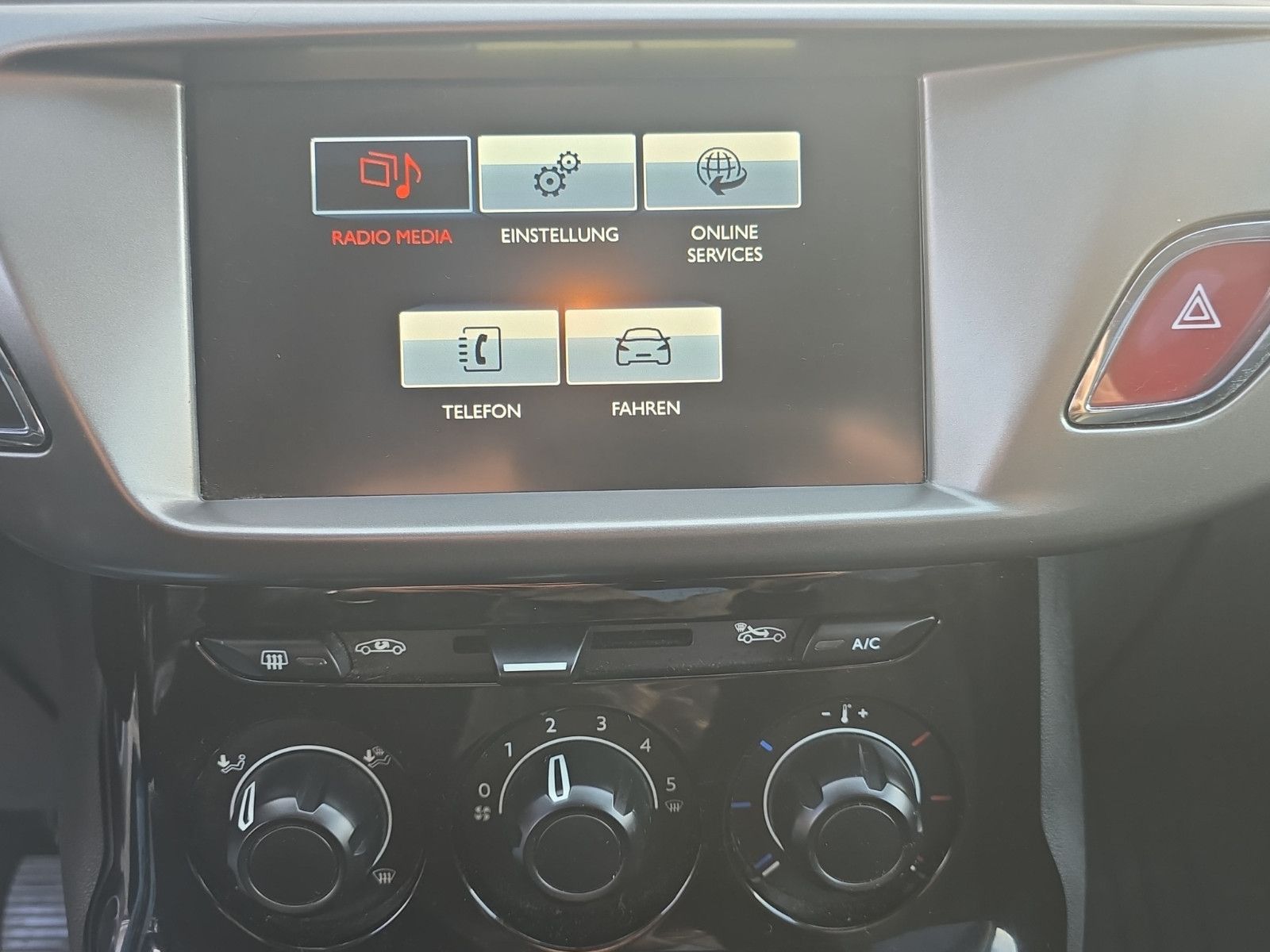 Fahrzeugabbildung Citroën C3 Selection/KLIMA/TÜV NEU/PDC