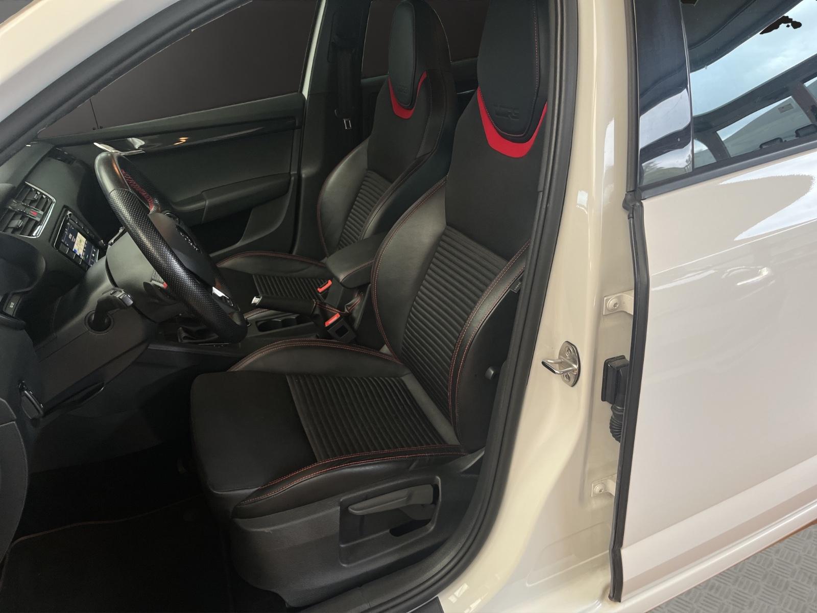 Skoda Octavia Combi RS