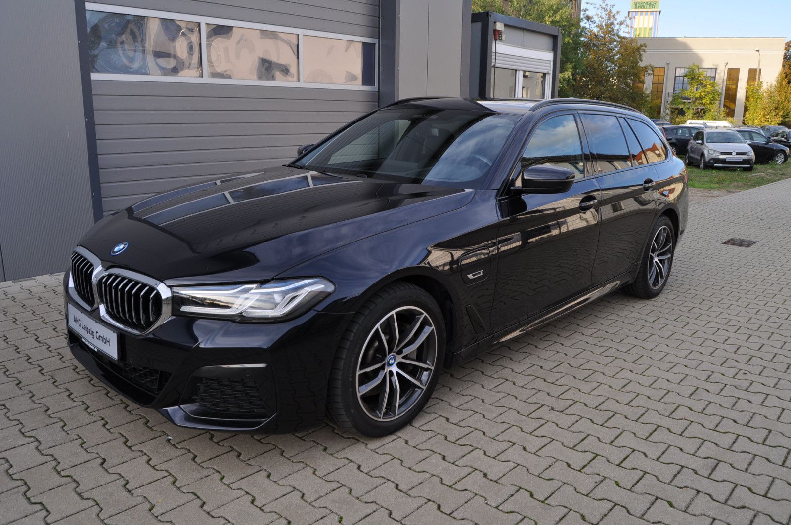 BMW 530e tour. M Sport HuD Driving Assist Pano LASER