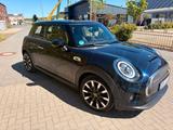 MINI Cooper SE Leder Glasdach HUD Navi Kamera LED HK - schwarze MINI Cooper SE