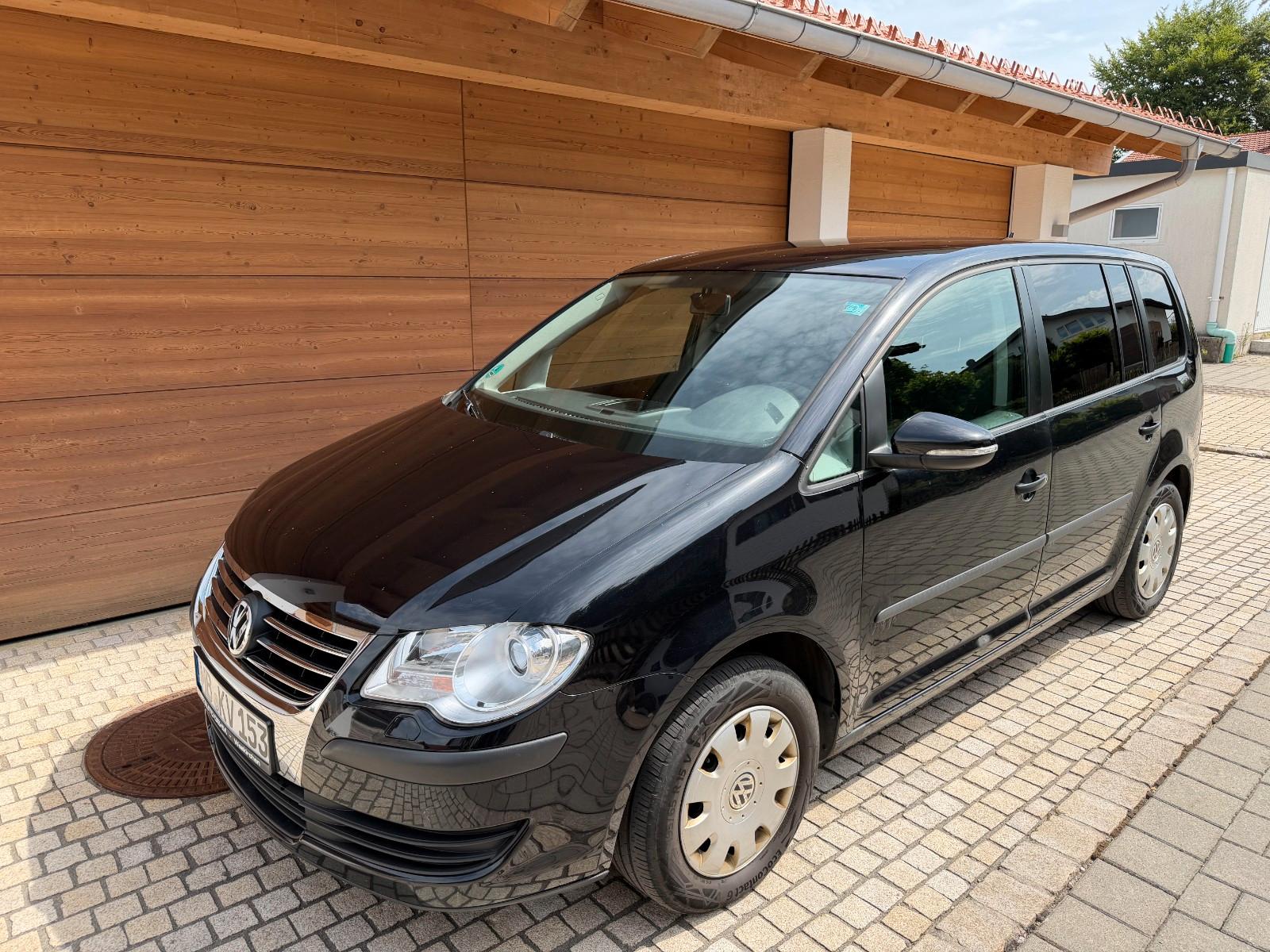 Volkswagen Touran 1.6 Conceptline, 75 KW, TÜV 11/2027!!!