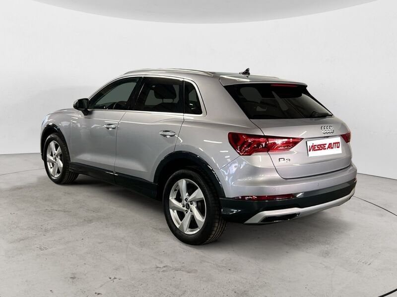 Other Audi Q3 Q3 35 2.0 tdi Identity Black s-tronic imagem 3