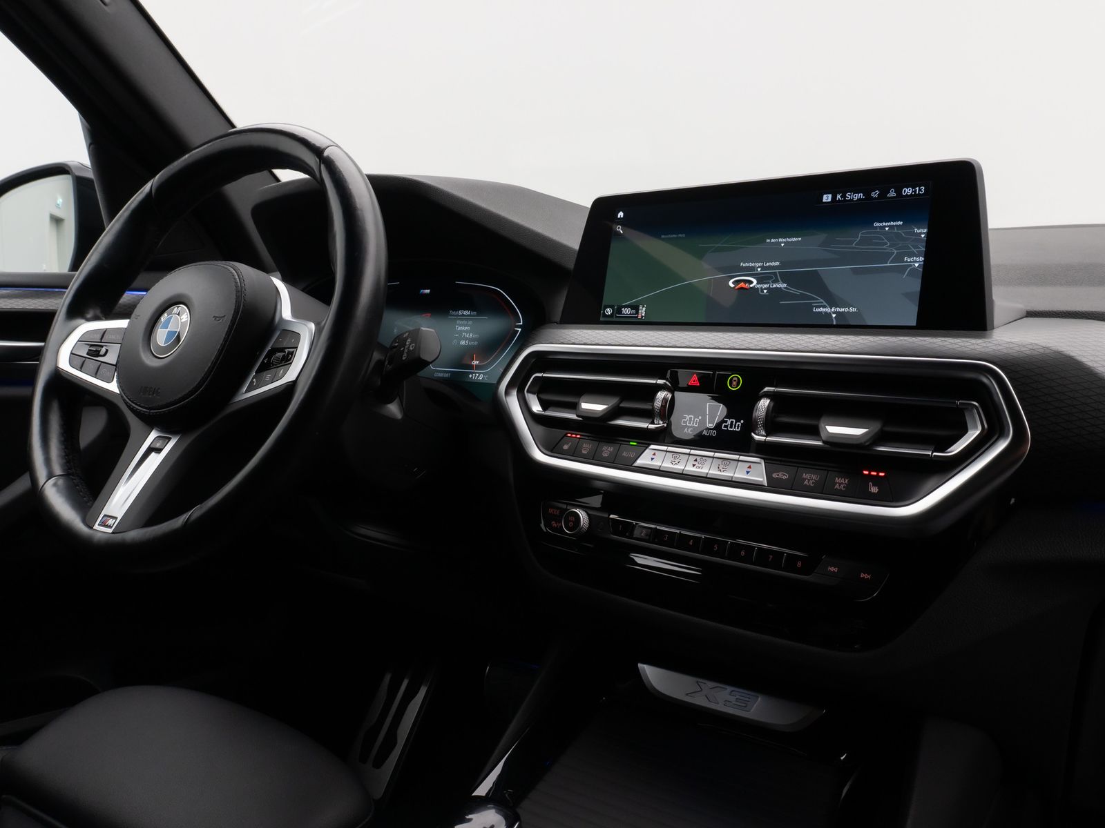 Fahrzeugabbildung BMW X3 xD20d M Sport Kamera HUD DAB HiFi Komfort 19"