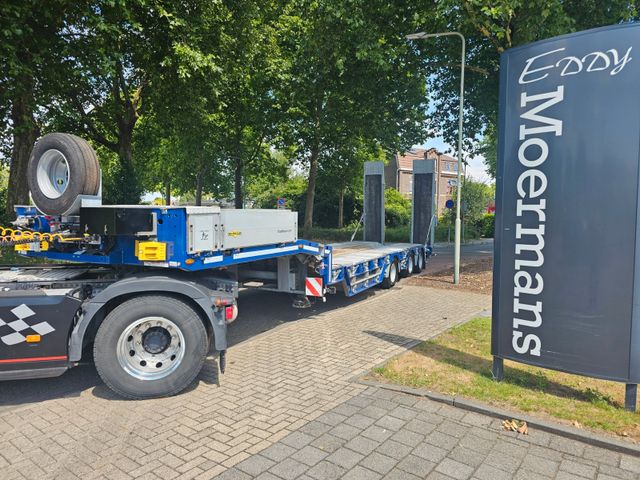 Humbaur HTS 30 Mit Radmulden Und Hydraulische Rampen