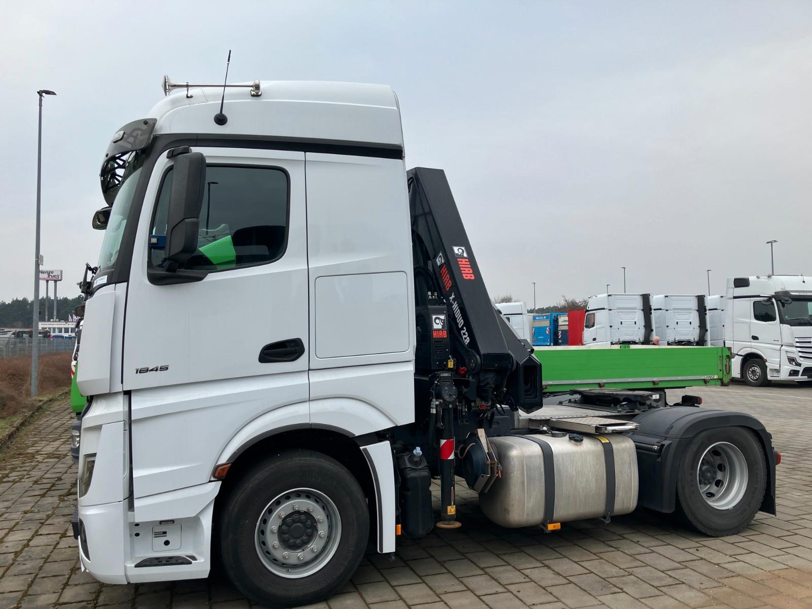 Mercedes-Benz 1845 LS *KRAN X-HIDUO228 E-4*  FUNK *SONDERPREIS