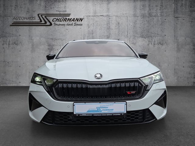 Octavia Combi RS 2.0 TSI DSG AHK