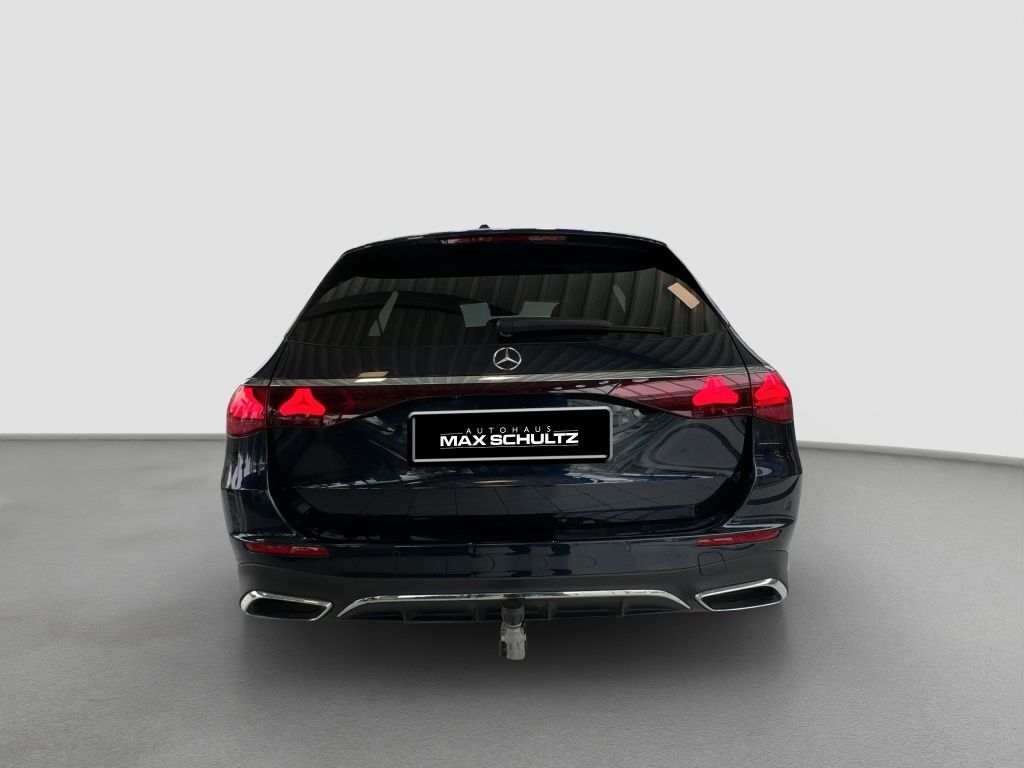 Fahrzeugabbildung Mercedes-Benz E 300 de T-Modell mit EQ Hybrid Technologie AHK