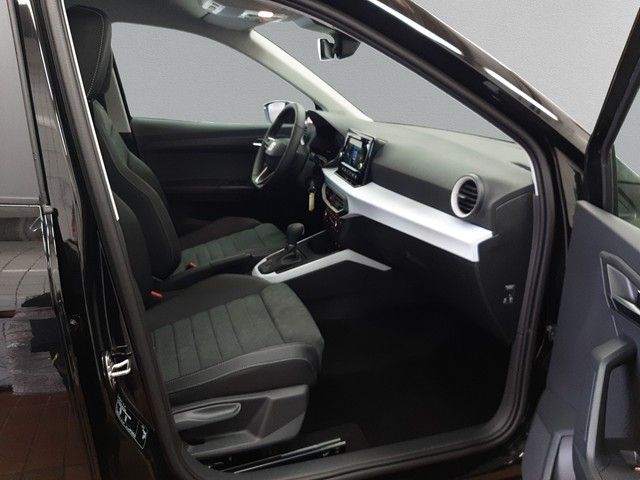 Fahrzeugabbildung Seat Arona Style 1.0TSI DSG SitzHz LED PDC Klimaaut.