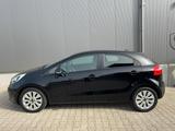 Kia Rio 1.4 Navi 2. Hand Kamera Beheizbares Lenkrad - gebrauchte Kia Rio aus dem Jahr 2013