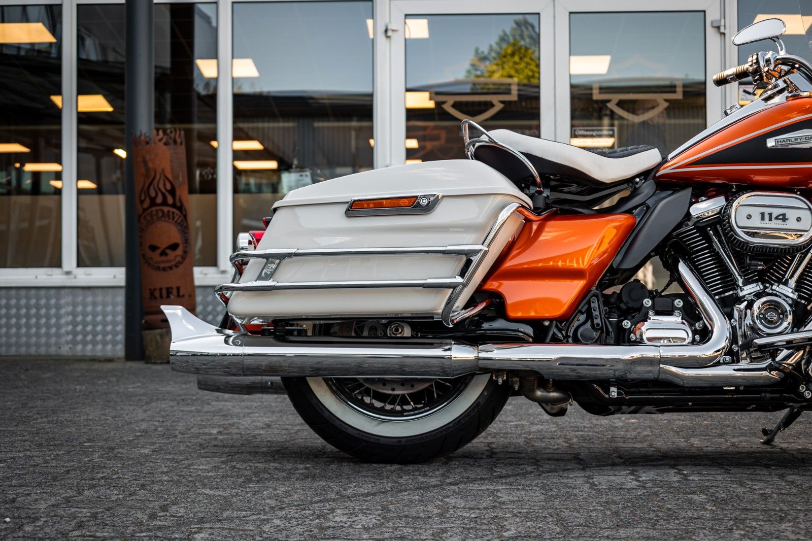 Fahrzeugabbildung Harley-Davidson Electra Glide Highway King  - JEKILL&HYDE  -