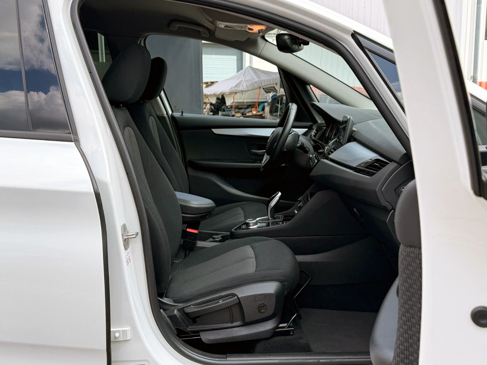 Fahrzeugabbildung BMW 220i Gran Tourer Steptr. Advantage ACC KAM AHK