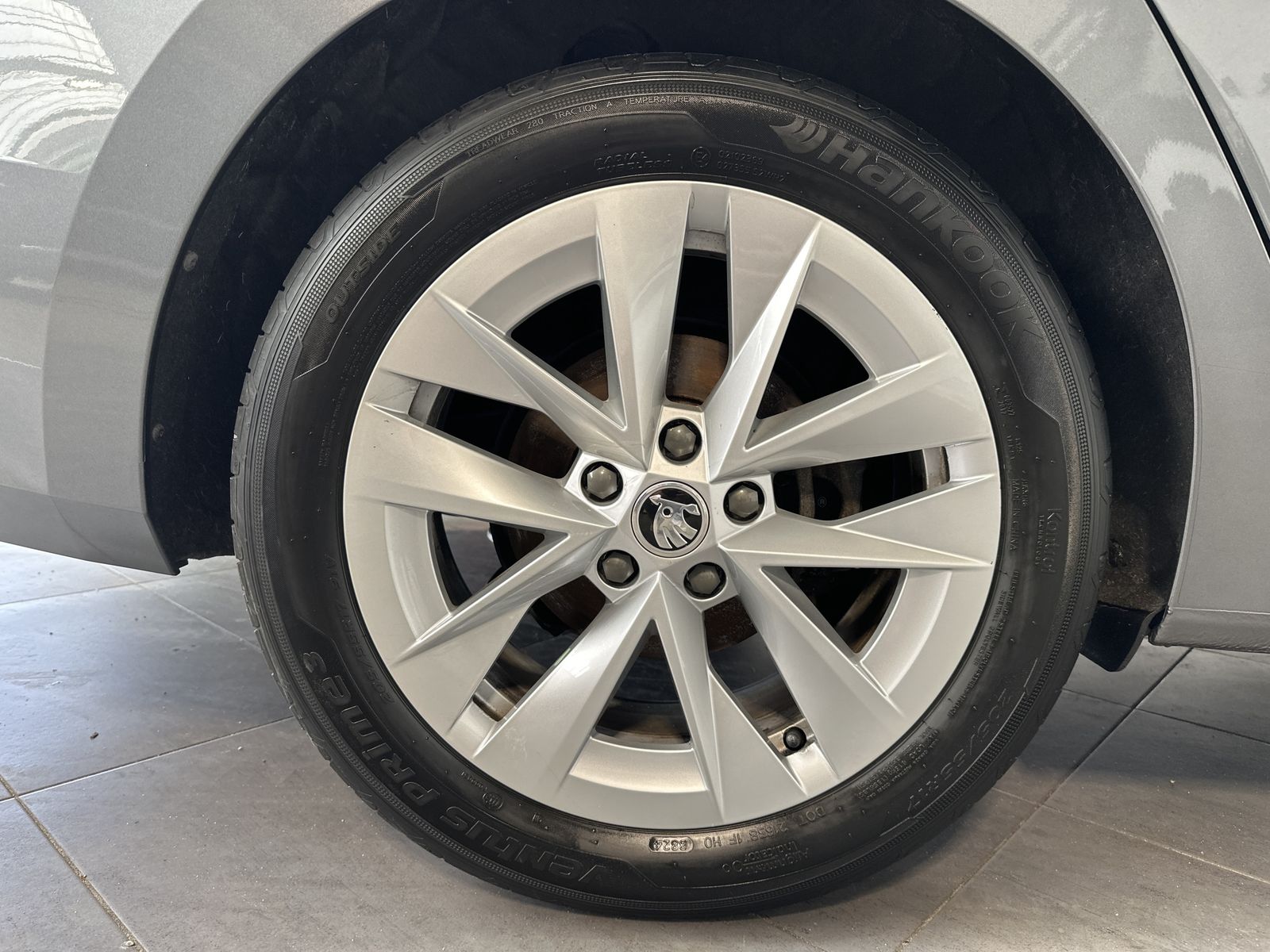 Fahrzeugabbildung SKODA Octavia Combi 2.0 TSI DSG 4x4 Style NAV+LED+AHK