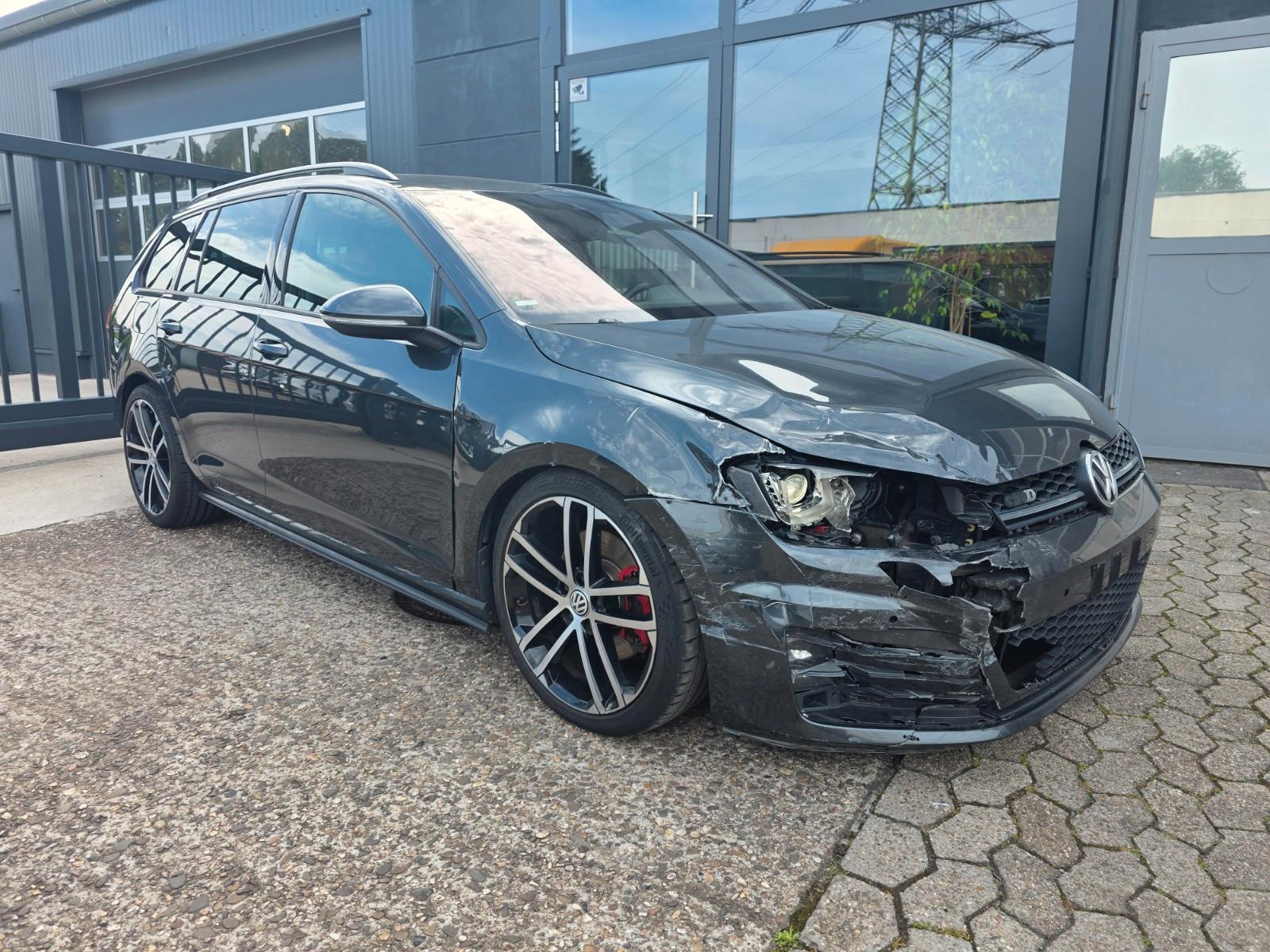 Volkswagen Golf VII Variant 2.0  GTD BMT