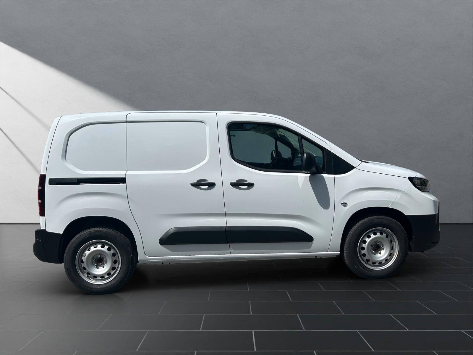 Toyota Proace City L1 Electric Meister Navi