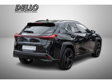 Lexus UX - 3