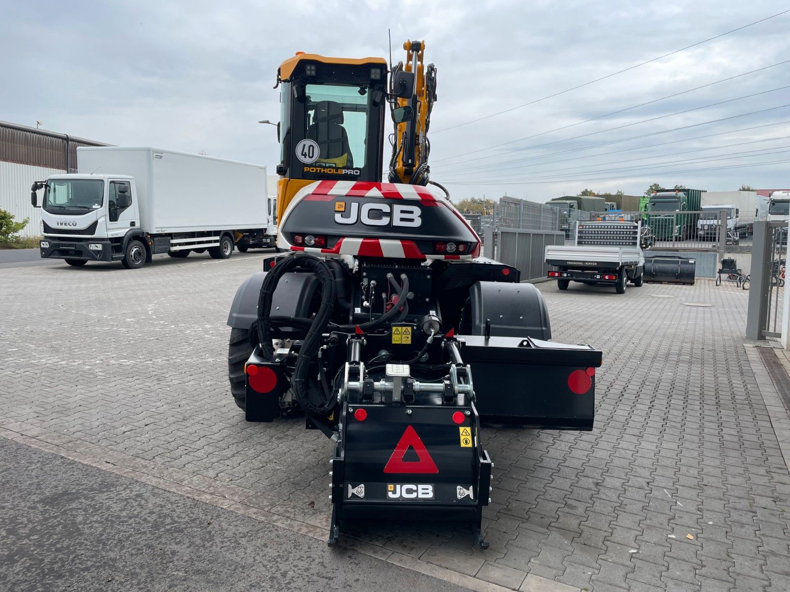 Fahrzeugabbildung JCB Hydradig 110W / POTHOLE PRO / nur 79h! / 2025
