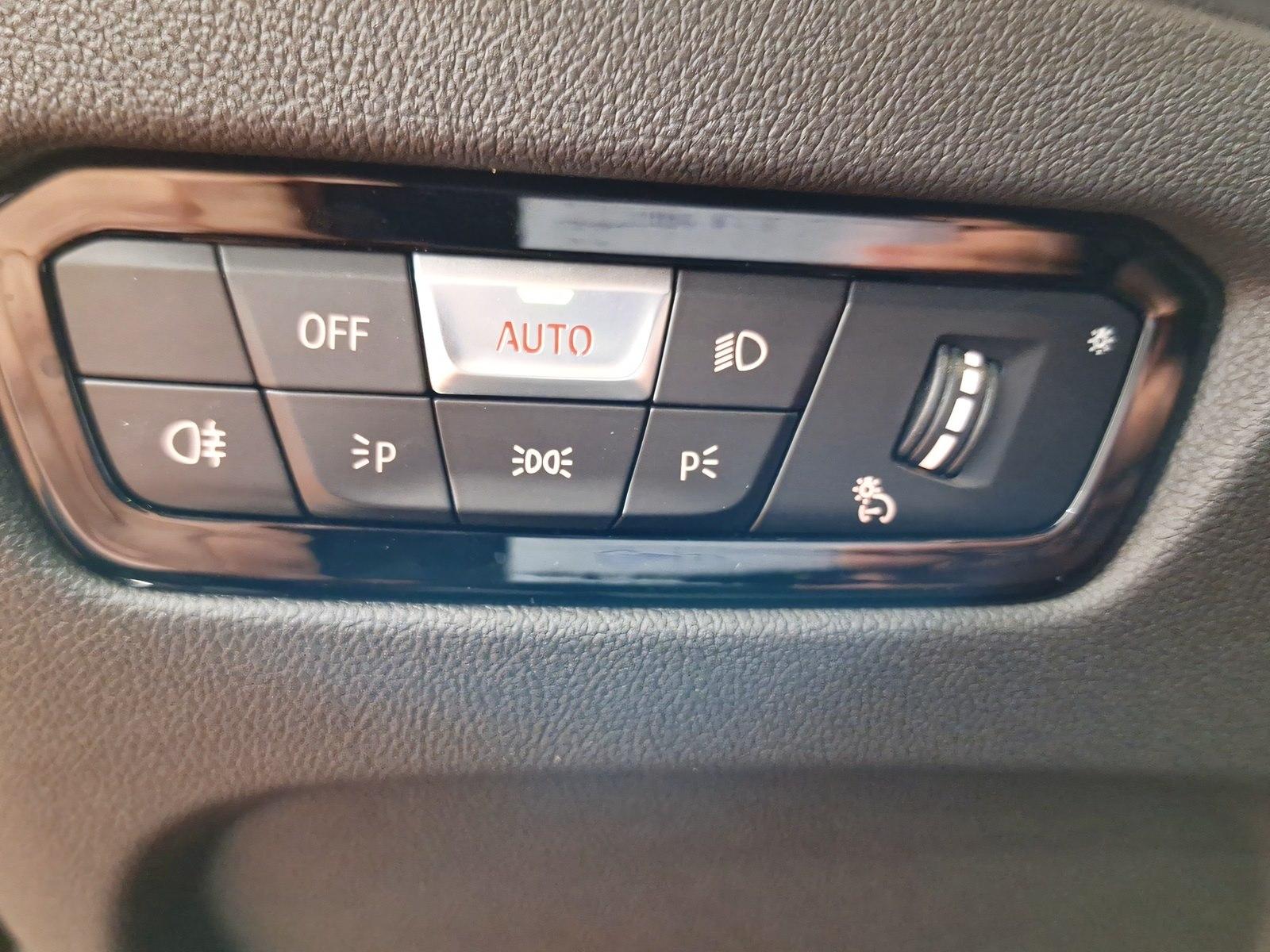 BMW M340i xDrive Limousine Navi PDC Driv.Assist