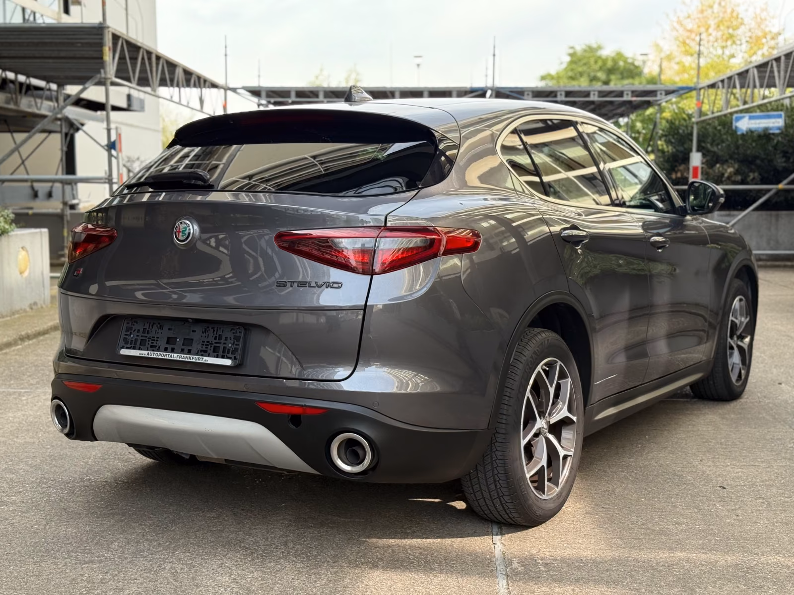ALFA ROMEO STELVIO 2.2 DIESEL Q4 209ch SUPER - INTÉRIEUR CUIR - GPS - CAMÉRA - SIÈGES CHAUFFANTS ÉLECTRIQUES