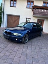 BMW 325i - - BMW 325 aus 2004: 325i