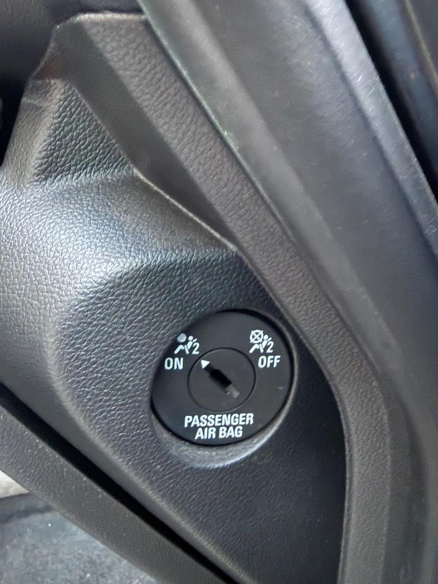 Opel Astra 2011 — photo 38