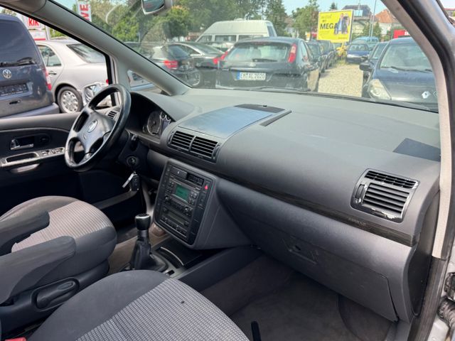 Fahrzeugabbildung Seat Alhambra Stella 1.9 TDI 85 kW