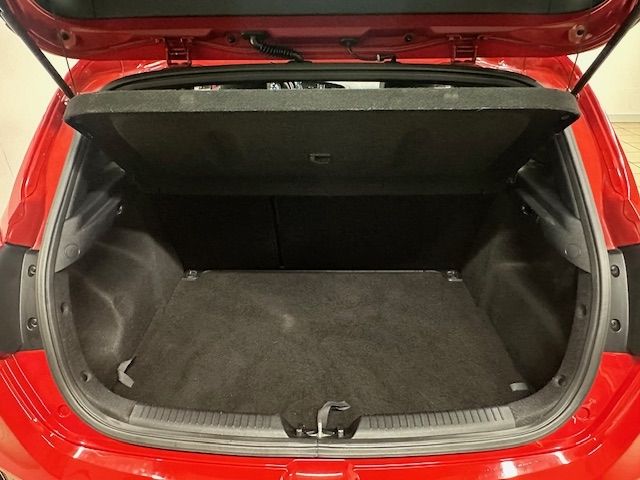 Fahrzeugabbildung Kia Ceed GT-Track 1.6 T-GDi Navi Leder Xenon Kurvenl