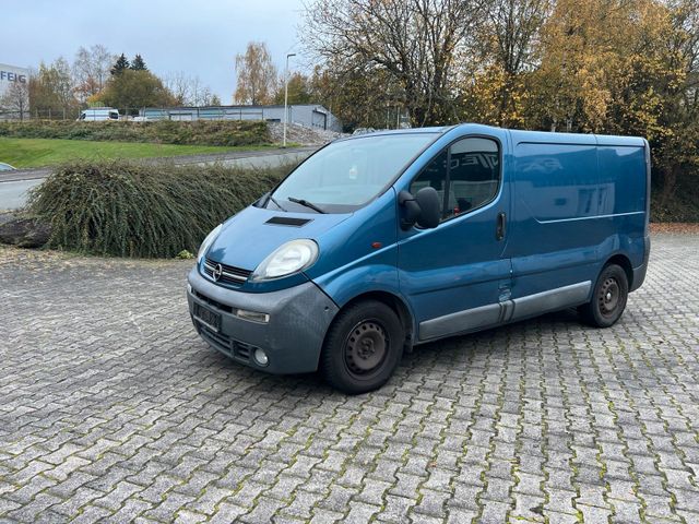 Opel Vivaro 2.5 Diesel