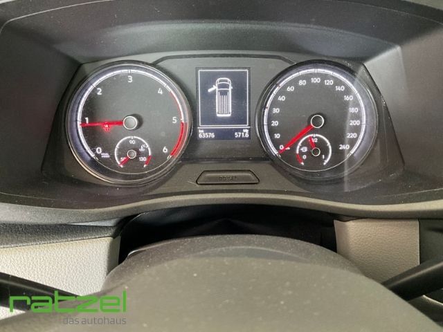 Fahrzeugabbildung Volkswagen T6.1 Kombi FWD KR 2.0 TDI SCR 5-Gang AHK