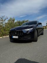 Maserati Levante Diesel 3.0 V6 202kW 4x4 Auto - - Maserati Levante von privat
