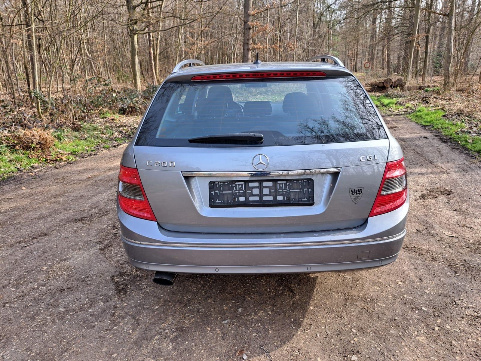 Mercedes-Benz C200 2011 — photo 6