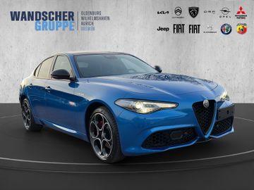 Alfa Romeo Giulia MY22 Veloce Panoramadach Assistenzpaket