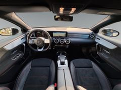 Fahrzeugabbildung Mercedes-Benz A 250 AMG-Style Leder Navi Sitzh LED 18"AMG