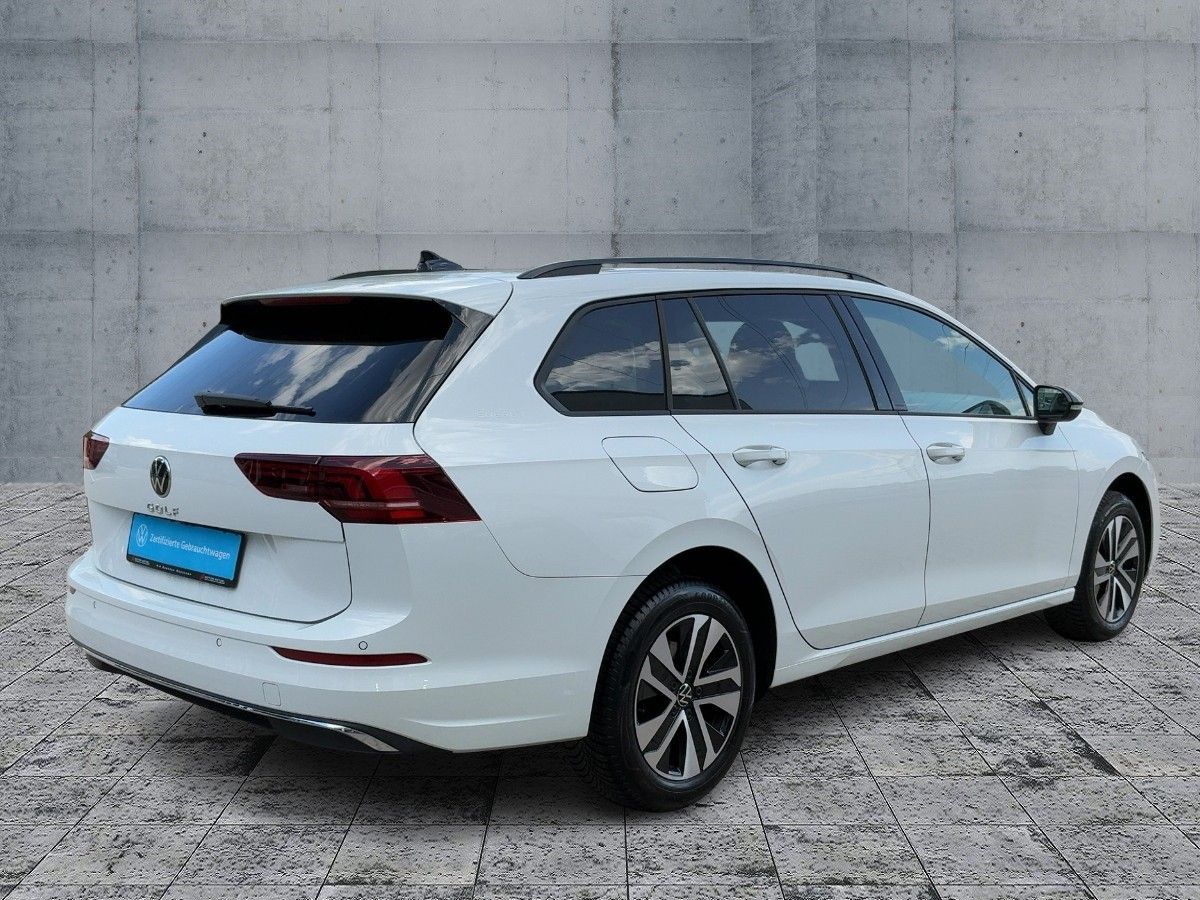 Volkswagen Golf - Bild 6