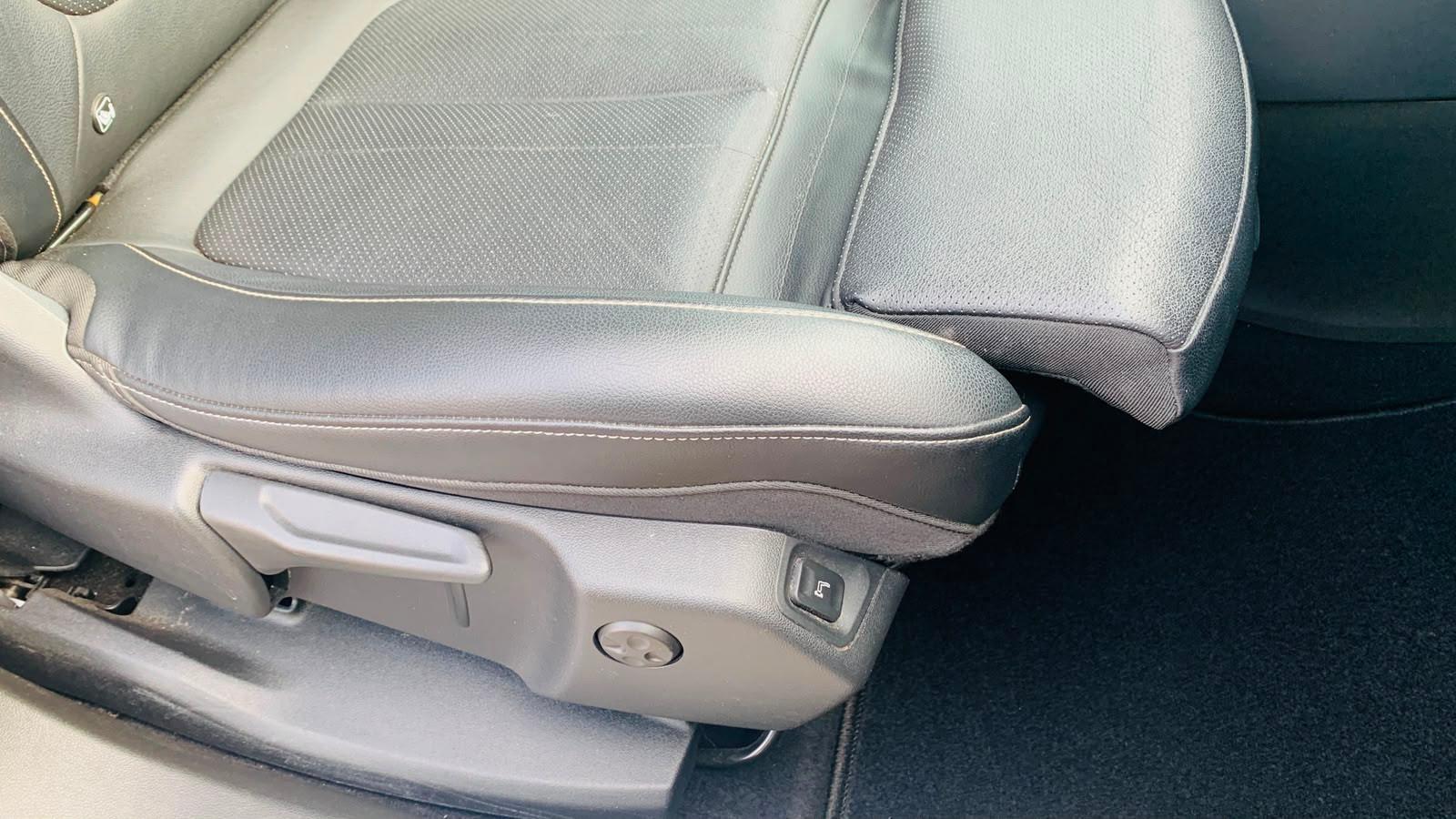 Opel Grandland Leder Navi AHK Sitzbelüft. LED