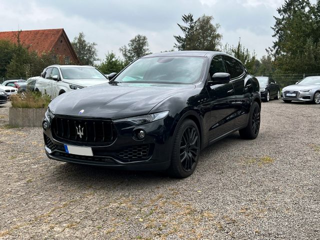 Maserati Levante 3.0/V6 d+XENON+NAVI+KAMERA+LEDER+