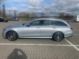 Mercedes-Benz E200T AMG-Int/Ext+Pano+MBUXHEPaket+Totw Scheckhe