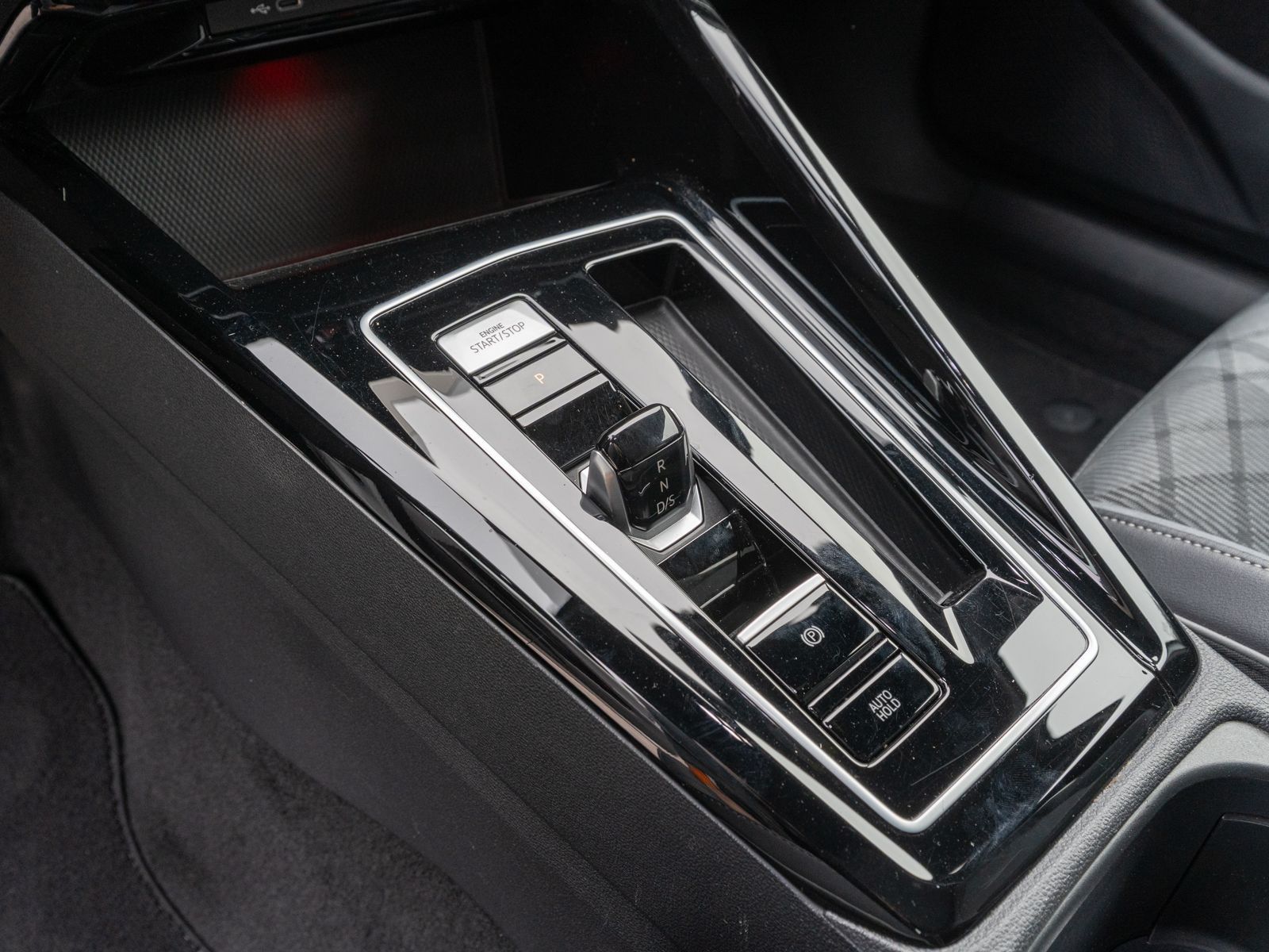Volkswagen Golf - Bild 14