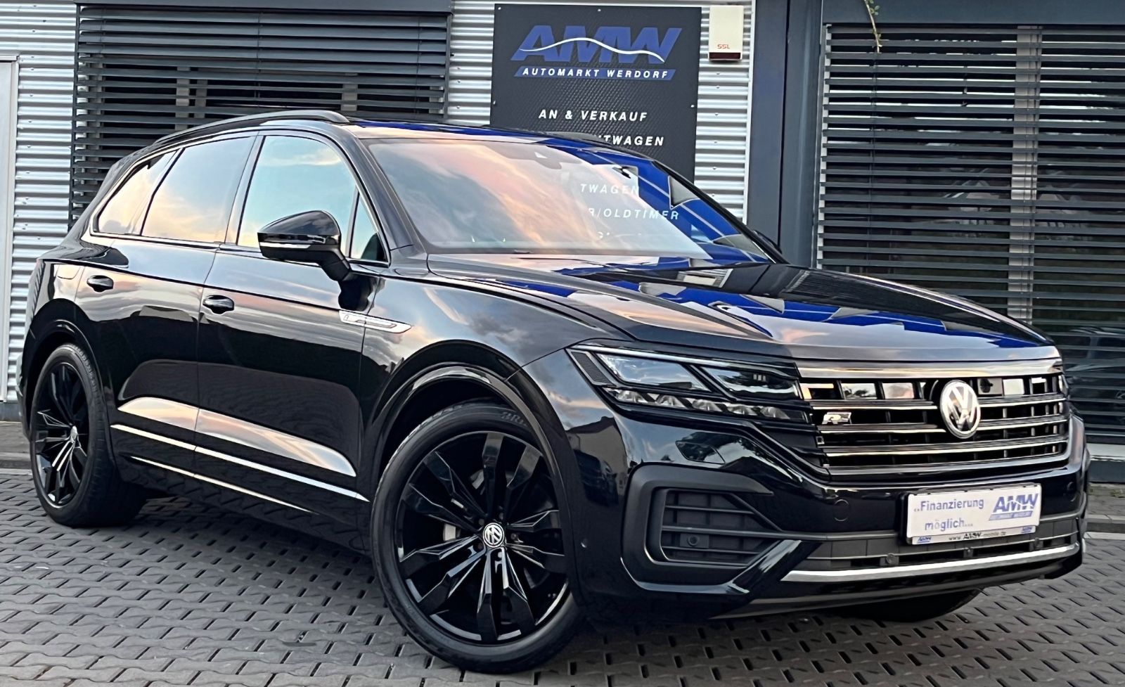 Volkswagen Touareg R-Line 4M*LED*PANO*AHK*SITZBELÜ*360°VOLL