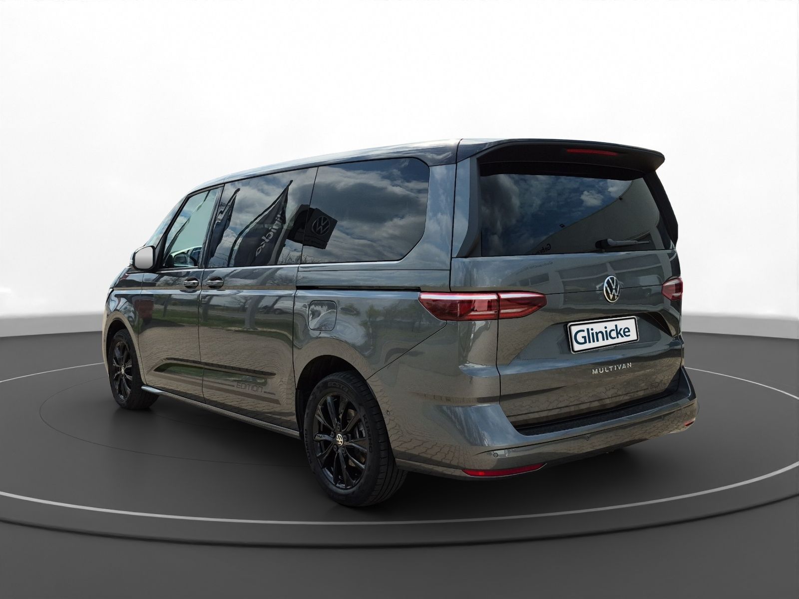 Volkswagen T7 Multivan Edition lang imagem 3