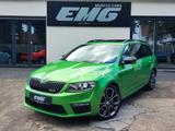 Skoda Octavia RS Combi 2.0 TSI - Skoda Octavia: Grün
