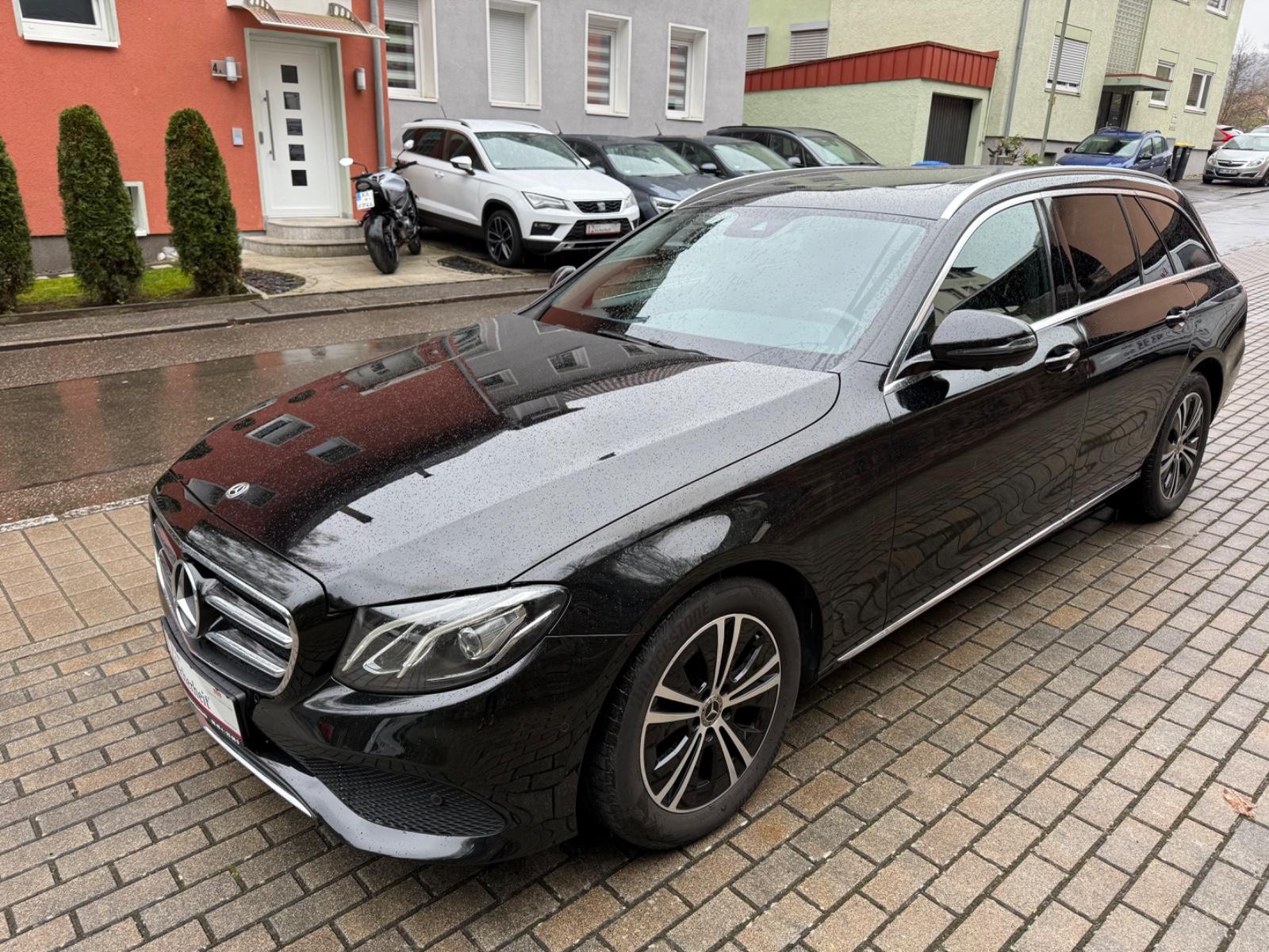 Mercedes-Benz E 220 E T-Modell 4Matic, 9G-Tronic "Avantgarde"